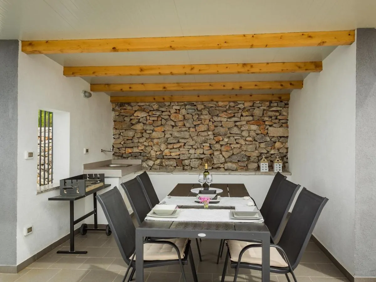 Holiday Home Prenc - Pzn212 By Interhome Munci Kroatien